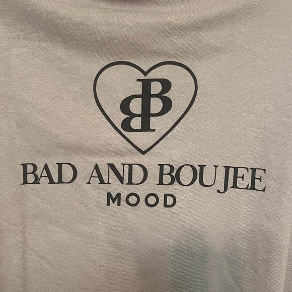 Fashion Nova Tan Sweatshirt - Bad and Boujee Mood - Picture 3 of 6